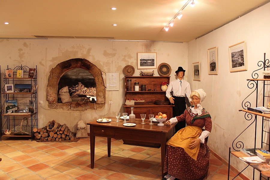 Cassis - Four Banal - musée Cassis - Four Banal - musée